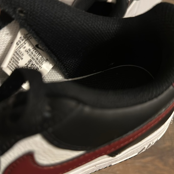Nike Air Force 1 GS "Dark Team Red" White Black| size 2.5 - Picture 6 of 6